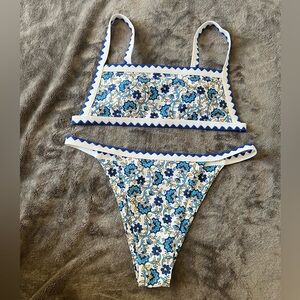 SHEIN Blue and White Floral Bikini